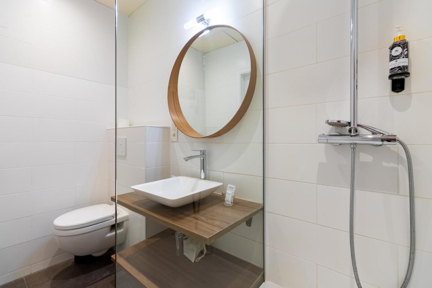 Chambre Lits Jumeaux Spacieuse