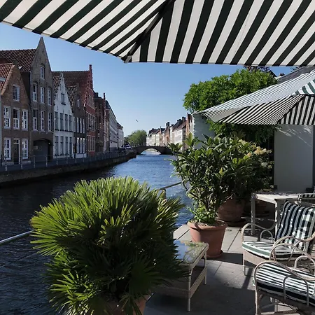 Hotel Van Cleef-3